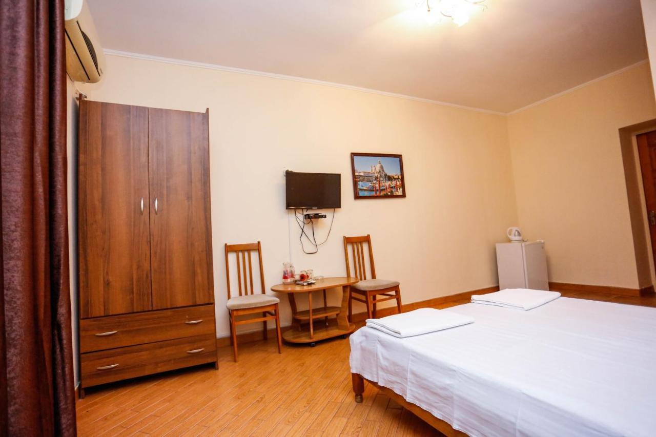 Hotel Sabina Gagry Exterior photo