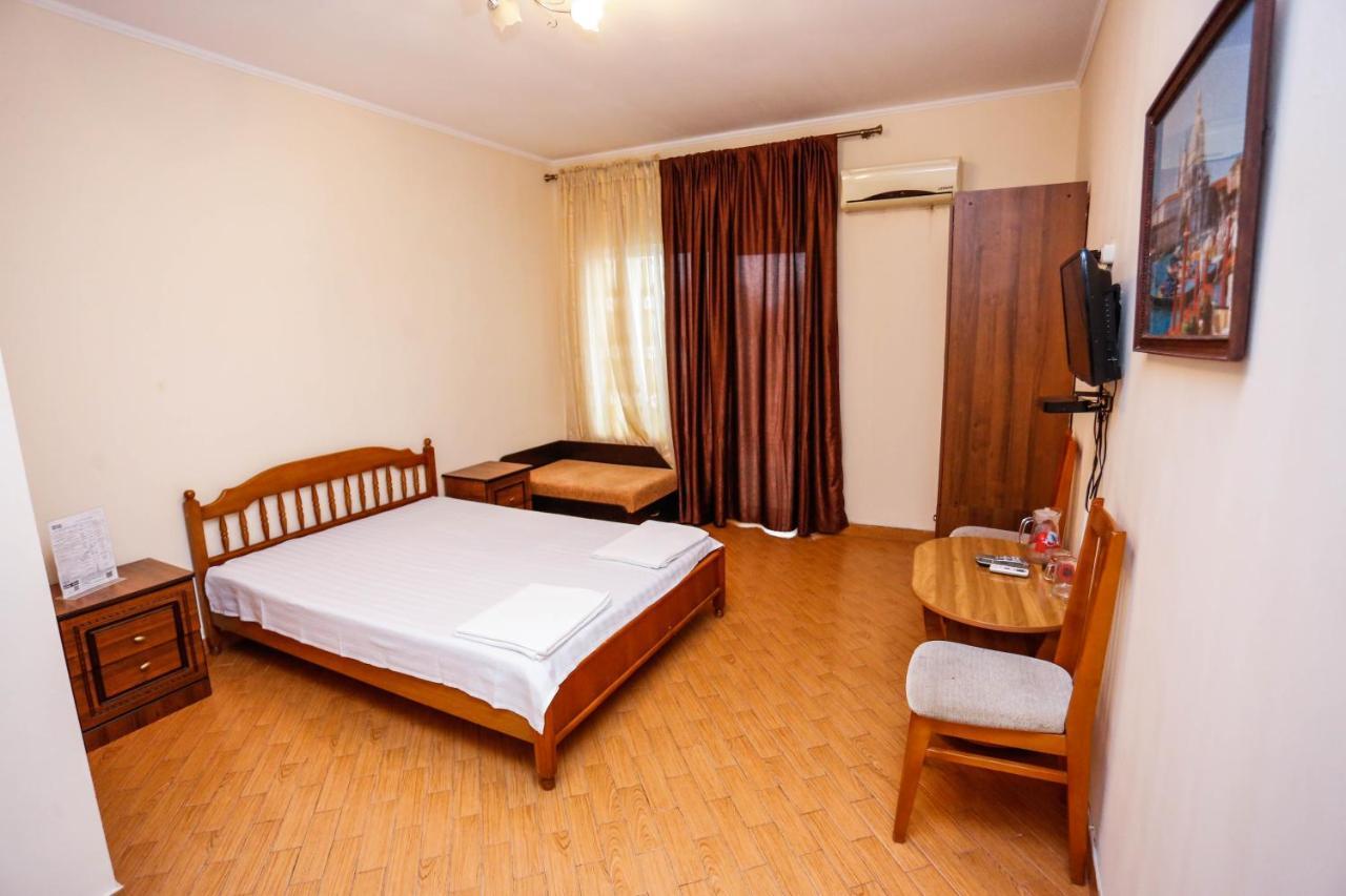 Hotel Sabina Gagry Exterior photo