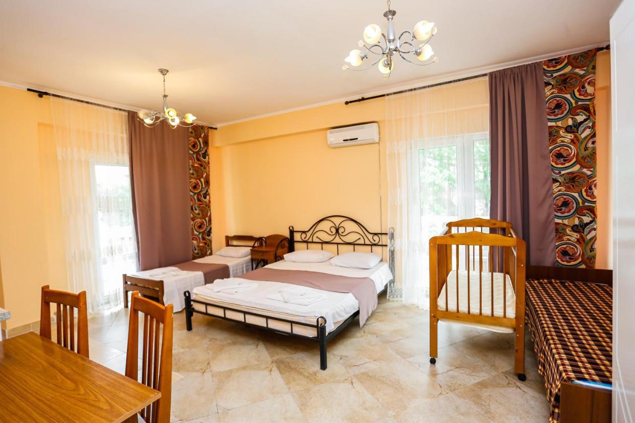 Hotel Sabina Gagry Exterior photo