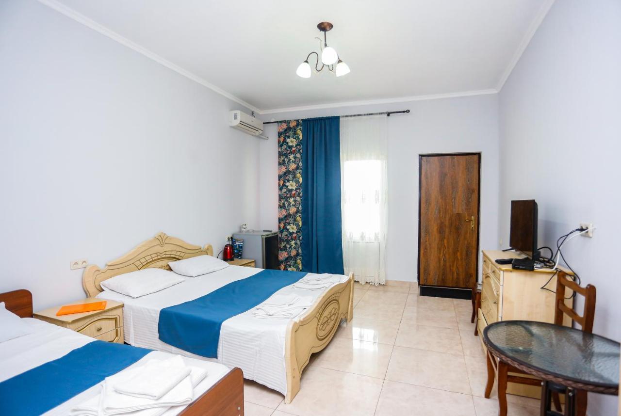Hotel Sabina Gagry Exterior photo